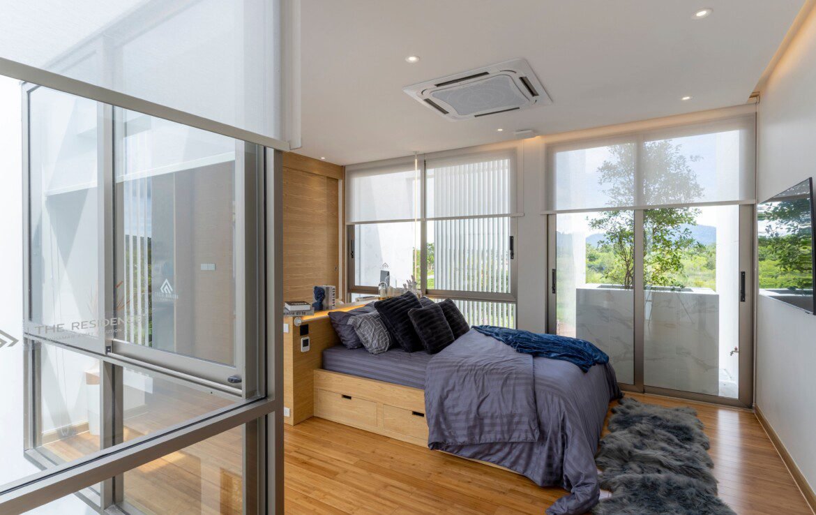 The Residence Prime detail 2