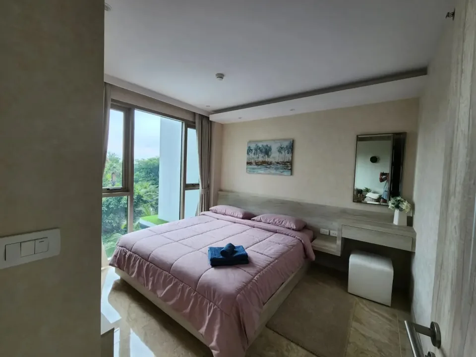 1-Bedroom Condo with Sea View at The Riviera Monaco, Pattaya