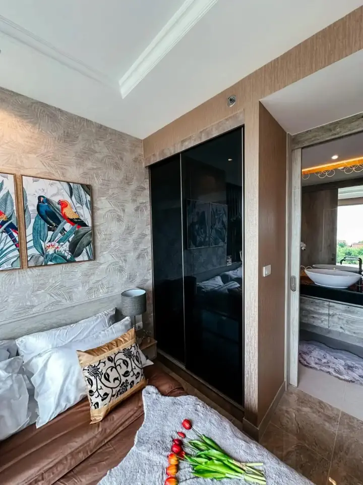 2-Bedroom Condo with Sea View at The Riviera Monaco, Pattaya