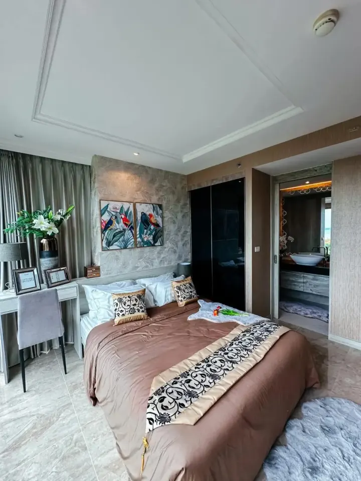 2-Bedroom Condo with Sea View at The Riviera Monaco, Pattaya