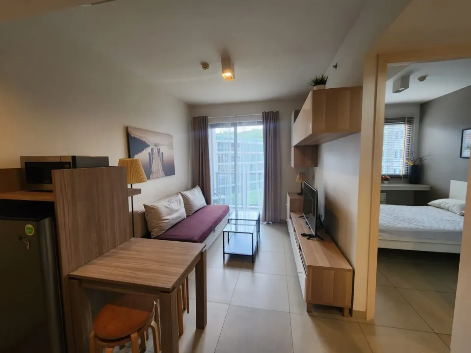 1-Bedroom Condo with Pool View at Unixx South Pattaya, Pattaya
