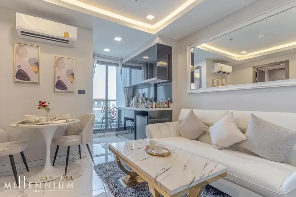 1-Bedroom Condo with City View at Arcadia Millennium Tower, Pattaya