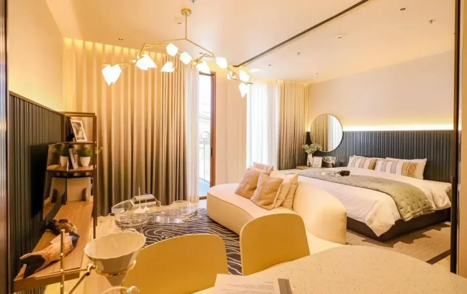 Квартира с 2 спальнями и видом на море в Arom Jomtien Pattaya, Джомтьен
