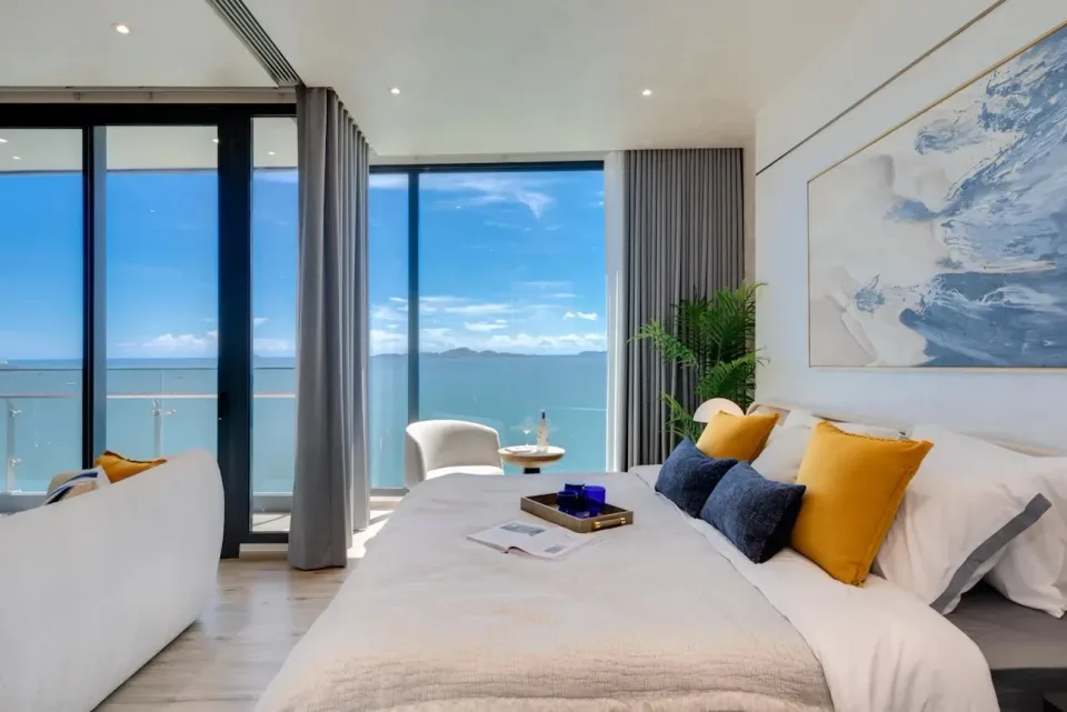 1-Bedroom Condo with Sea View at Arom Wongamat Pattaya, Pattaya