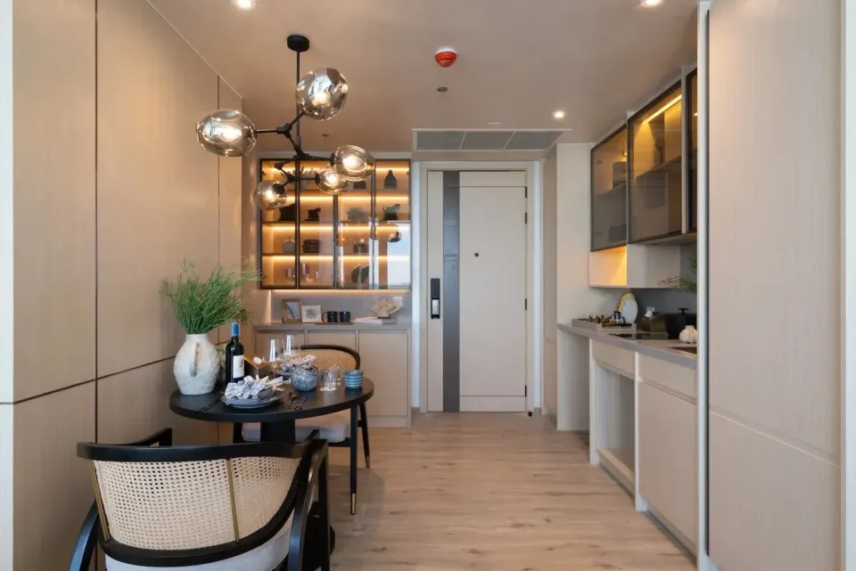 1-Bedroom Condo with Sea View at Arom Wongamat Pattaya, Pattaya