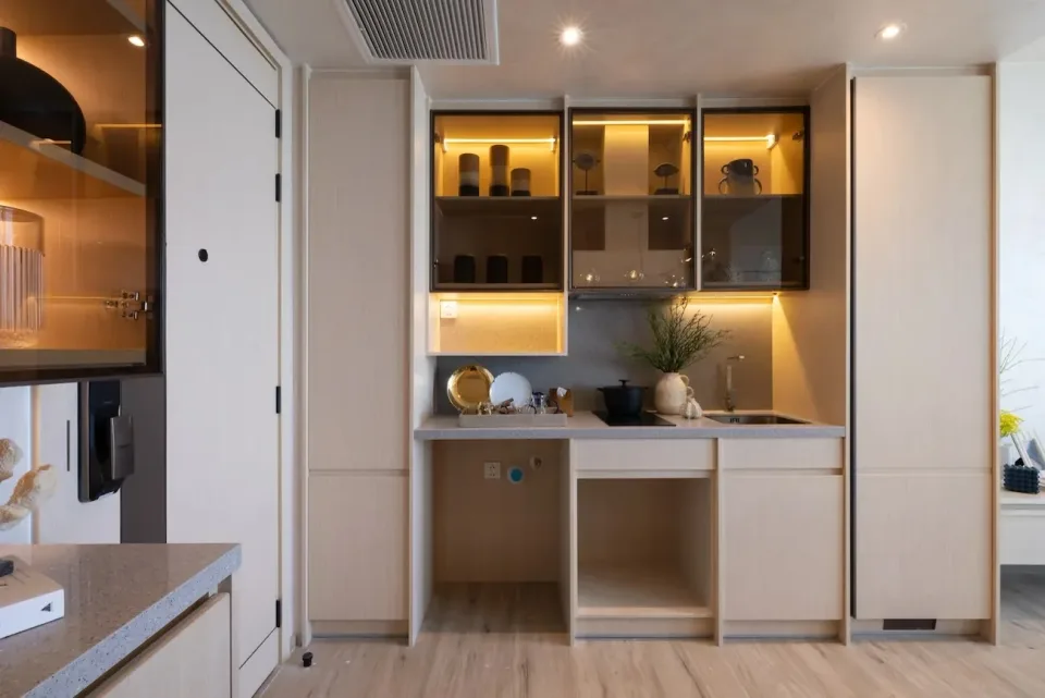1-Bedroom Condo with Sea View at Arom Wongamat Pattaya, Pattaya