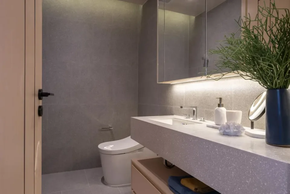 1-Bedroom Condo with Sea View at Arom Wongamat Pattaya, Pattaya