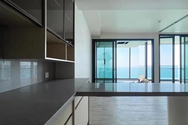 1-Bedroom Condo with Sea View at Arom Wongamat Pattaya, Pattaya