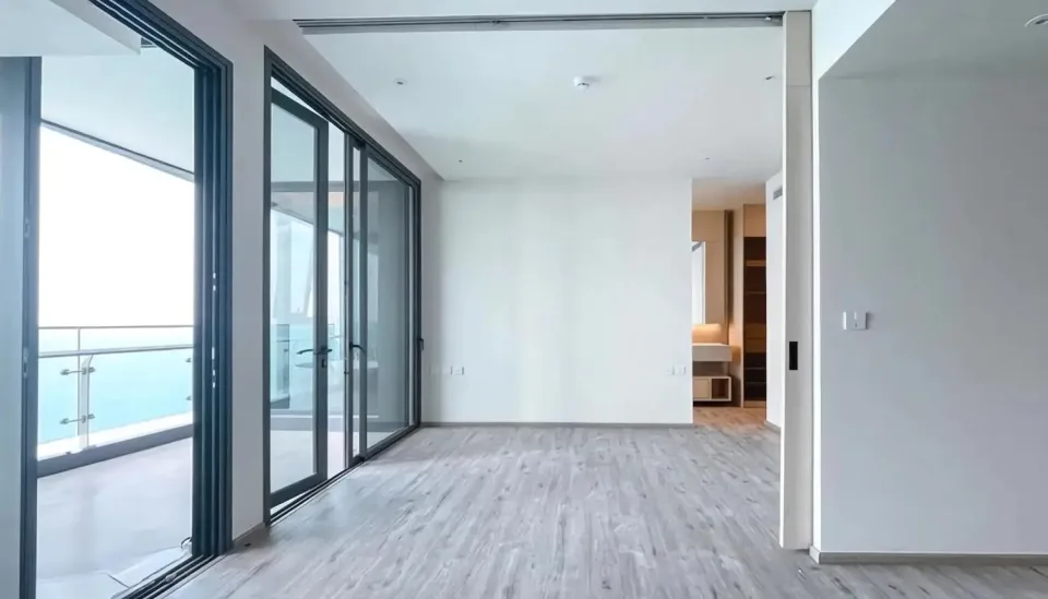 1-Bedroom Condo with Sea View at Arom Wongamat Pattaya, Pattaya