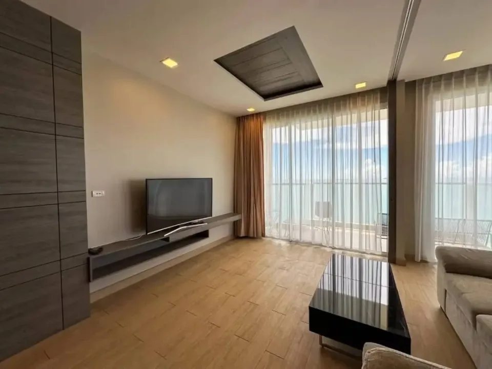 2-Bedroom Condo at Cetus Beachfront, Jomtien