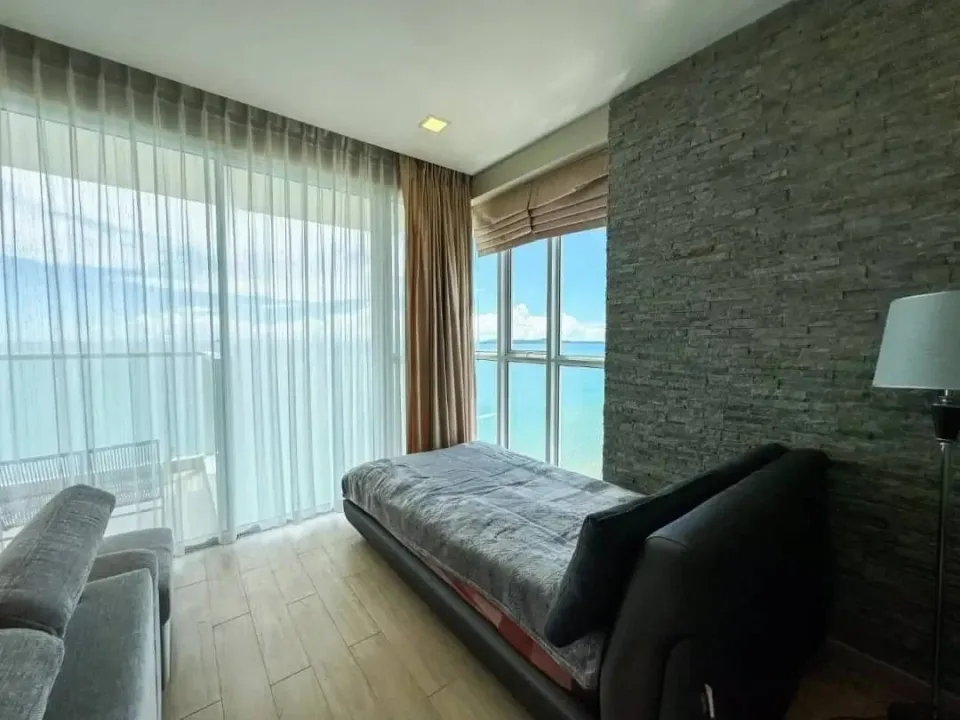 2-Bedroom Condo at Cetus Beachfront, Jomtien