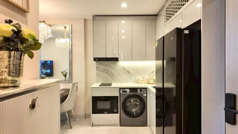 1-Bedroom Condo with Sea View at Copacabana Coral Reef, Jomtien