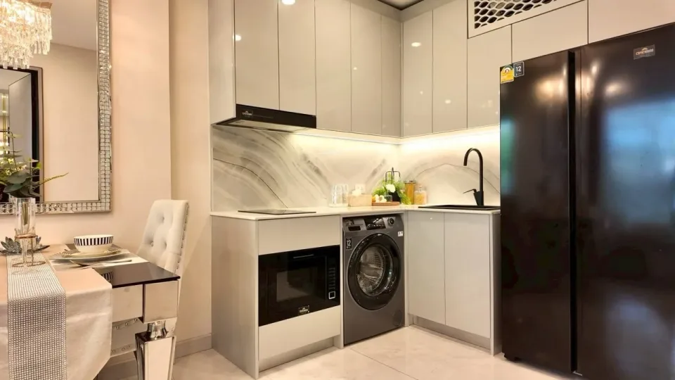 1-Bedroom Condo with Sea View at Copacabana Coral Reef, Jomtien