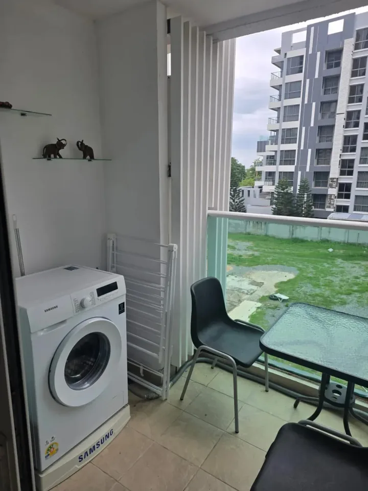 1-Bedroom Condo at Cosy Beach View, Pattaya