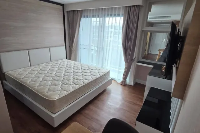 Studio with Pool View at Dusit Grand Park 1, Jomtien