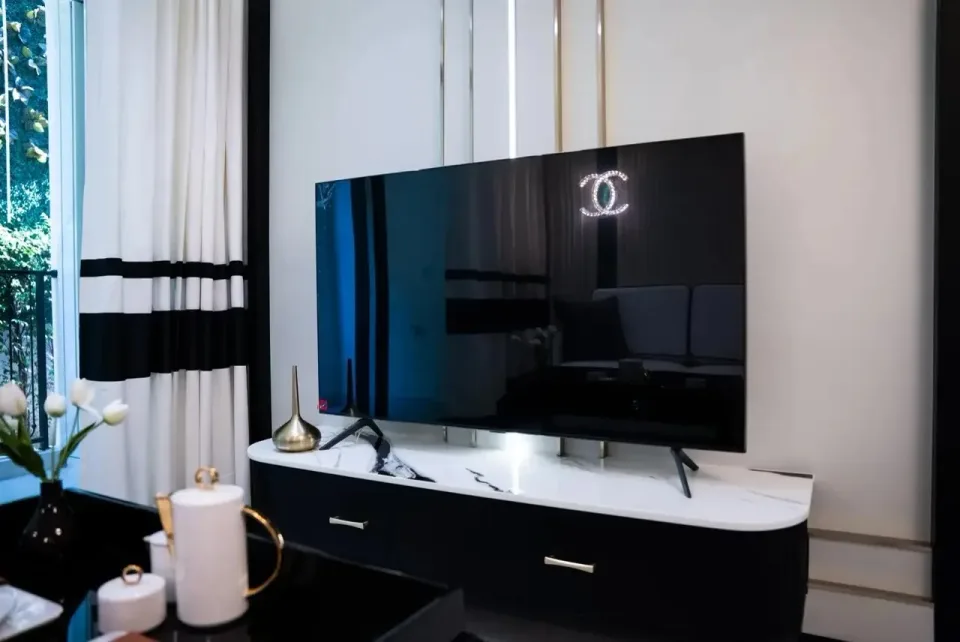 2-Bedroom Condo with Pool View at Embassy Pattaya, Pattaya