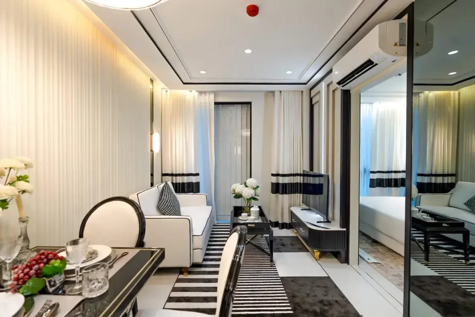 1-Bedroom Condo with Sea View at Embassy Life Pattaya, Jomtien