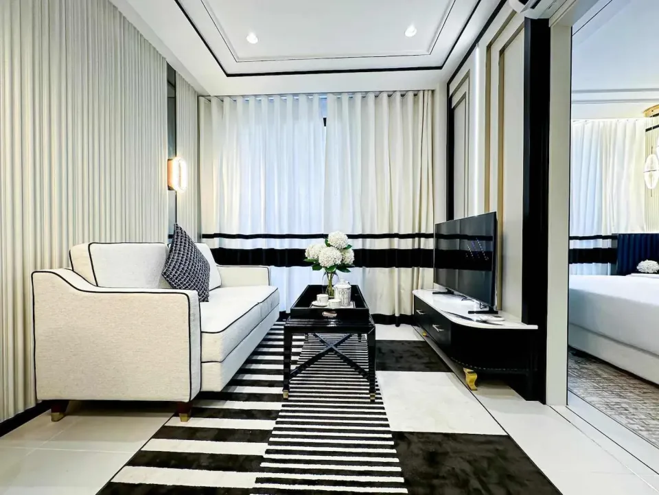 1-Bedroom Condo with Sea View at Embassy Life Pattaya, Jomtien