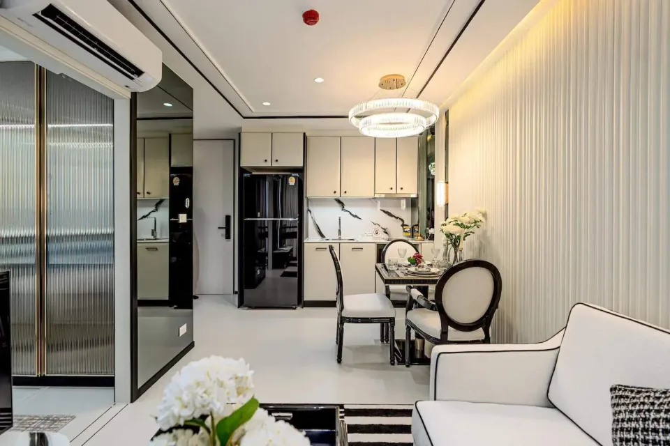 1-Bedroom Condo with Sea View at Embassy Life Pattaya, Jomtien