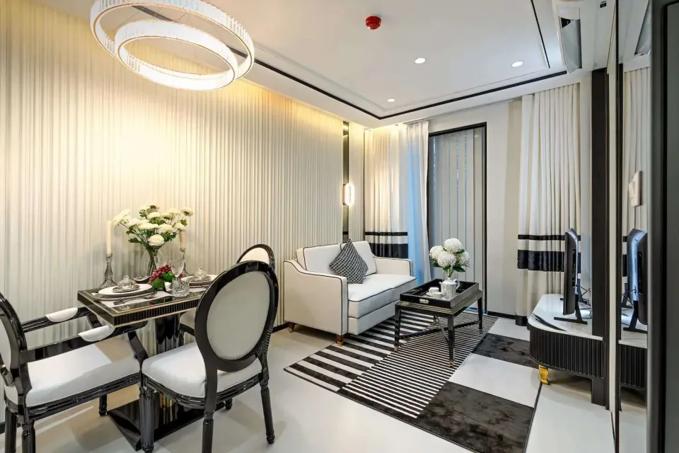 1-Bedroom Condo with Sea View at Embassy Life Pattaya, Jomtien