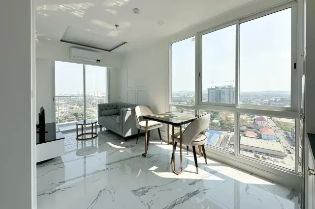 1-Bedroom Condo with City View at The Empire Tower Pattaya, Jomtien