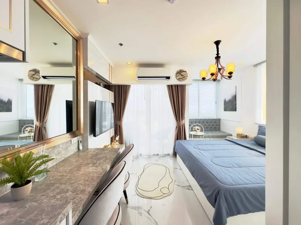 Студия с видом на город в The Empire Tower Pattaya, Джомтьен