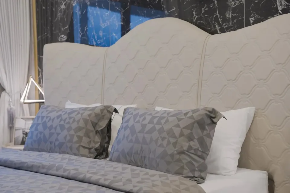 2-Bedroom Condo with Sea View at Grand Solaire Noble, Pattaya