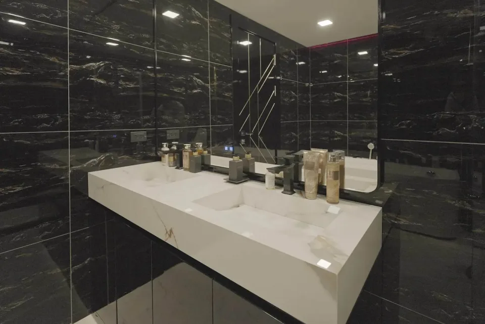 2-Bedroom Condo with Sea View at Grand Solaire Noble, Pattaya