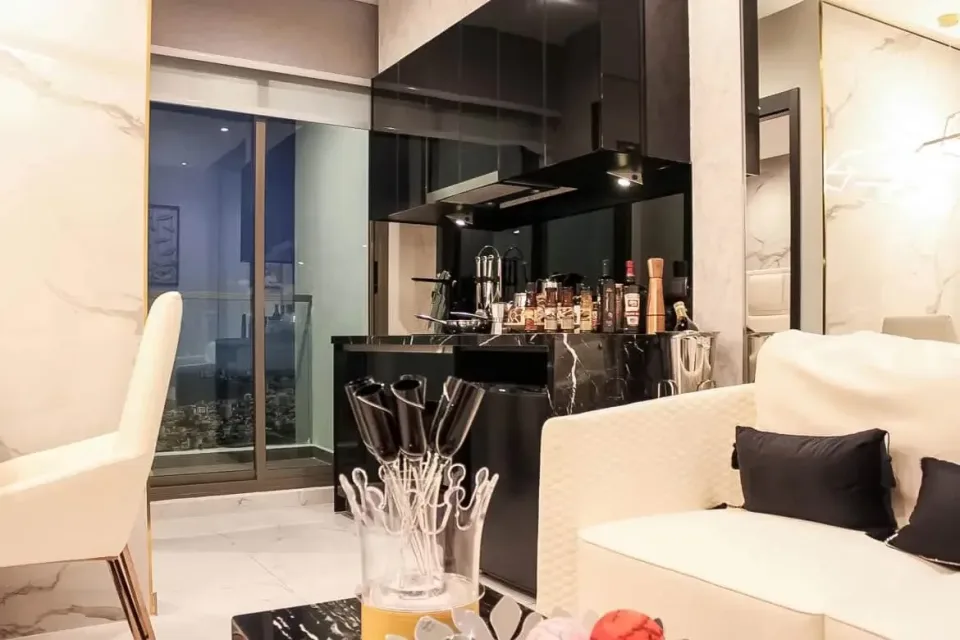 Квартира с 2 спальнями и прямым выходом к бассейну в Grand Solaire Pattaya, Паттайя