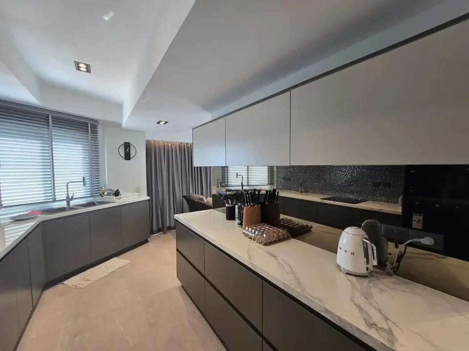 Квартира с 2 спальнями и видом на море в Grand View Condo Pattaya, Паттайя