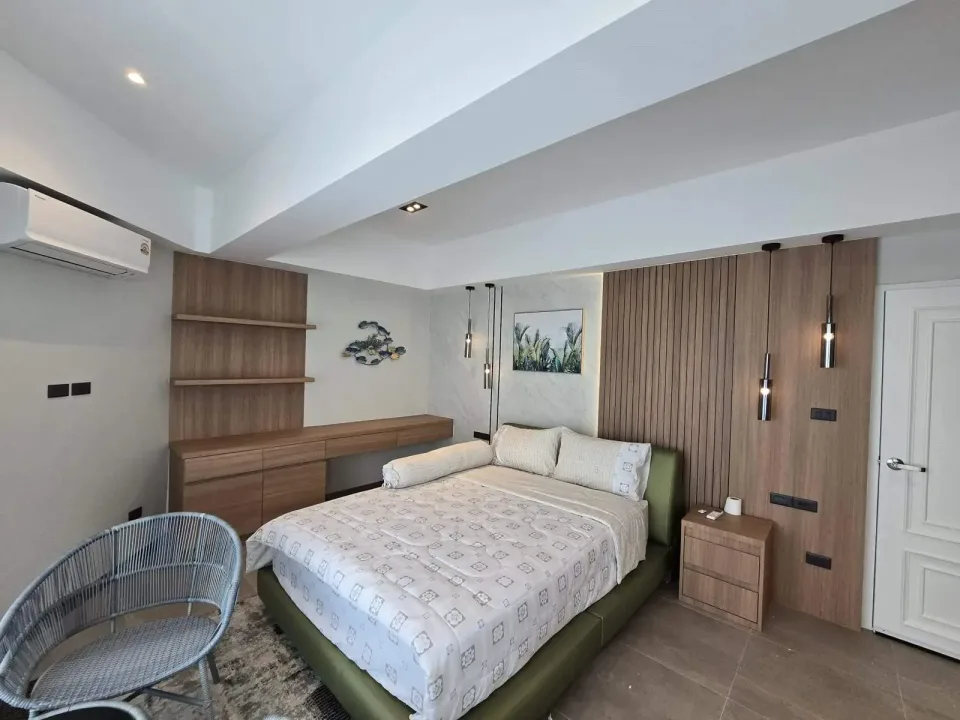 Квартира с 2 спальнями и видом на море в Grand View Condo Pattaya, Паттайя