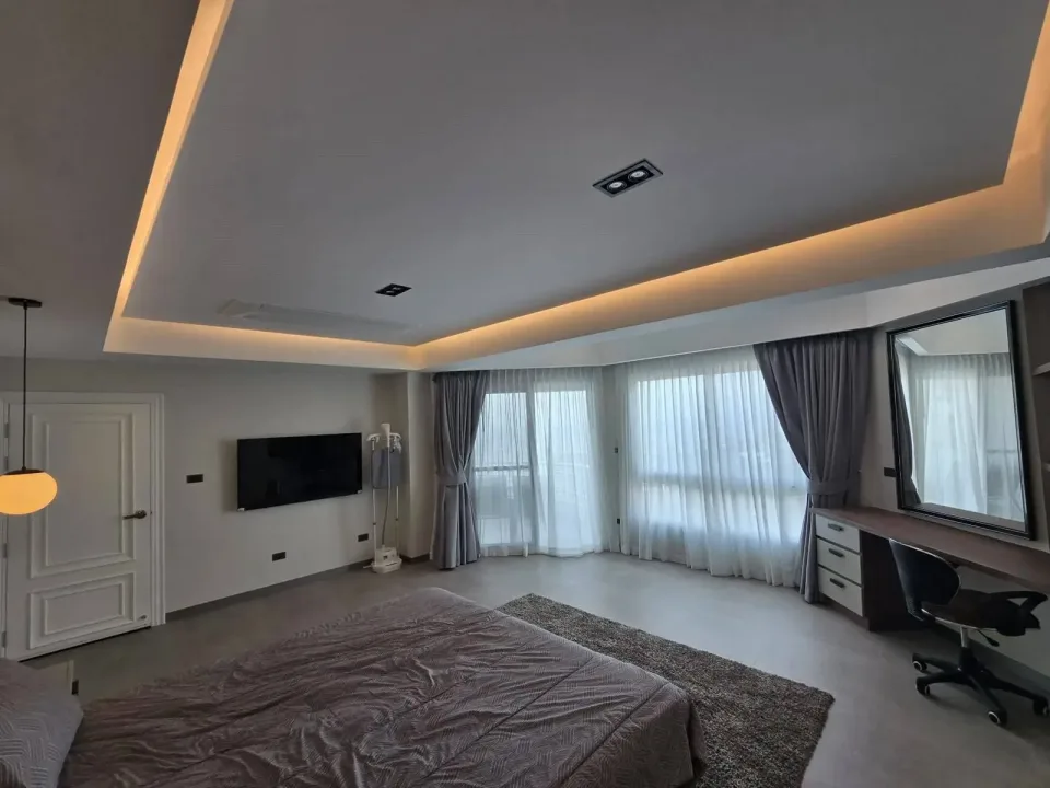 Квартира с 2 спальнями и видом на море в Grand View Condo Pattaya, Паттайя