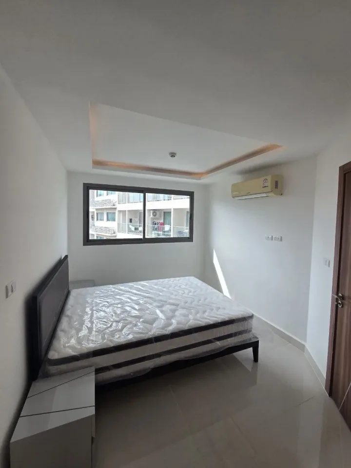 1-Bedroom Condo with City View at Laguna Beach Resort 3 — The Maldives, Pattaya
