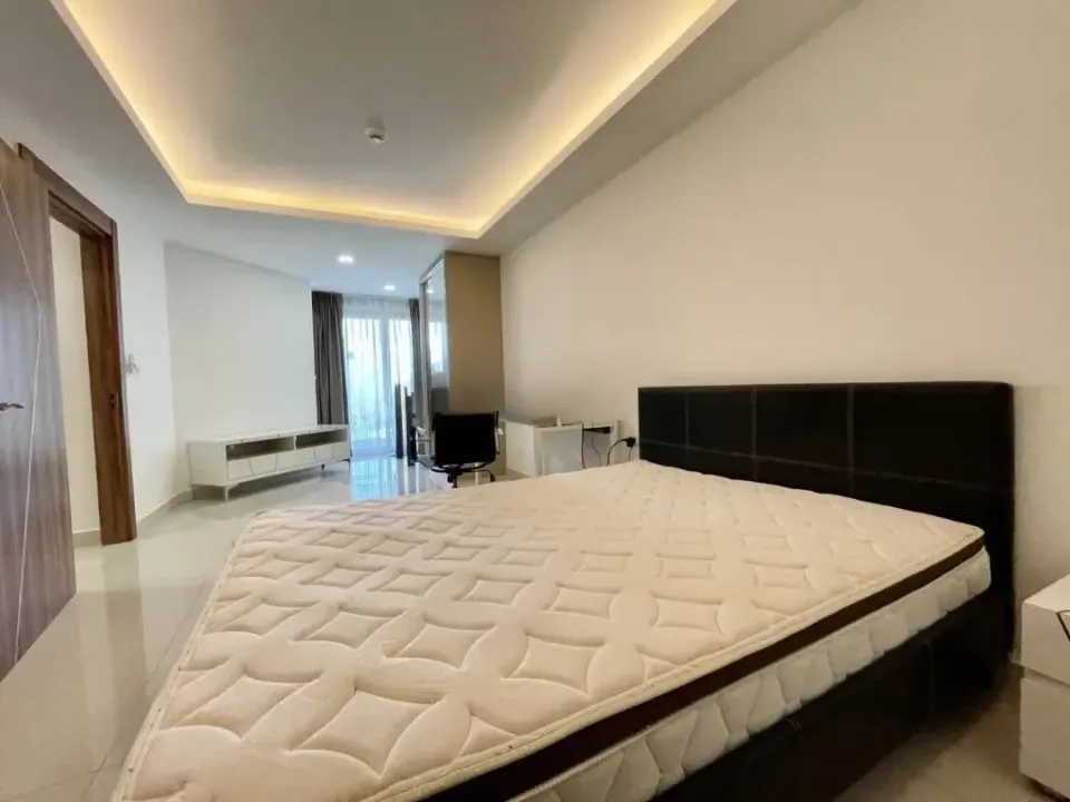 Квартира с 3 спальнями и видом на бассейн в Laguna Beach Resort 3 — The Maldives, Паттайя