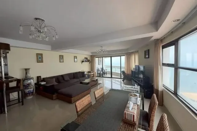 Квартира с 1 спальней и видом на город в Metro Jomtien Condotel, Джомтьен