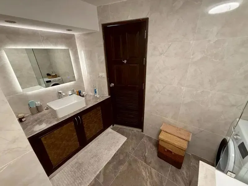 1-Bedroom Condo with City View at Metro Jomtien Condotel, Jomtien
