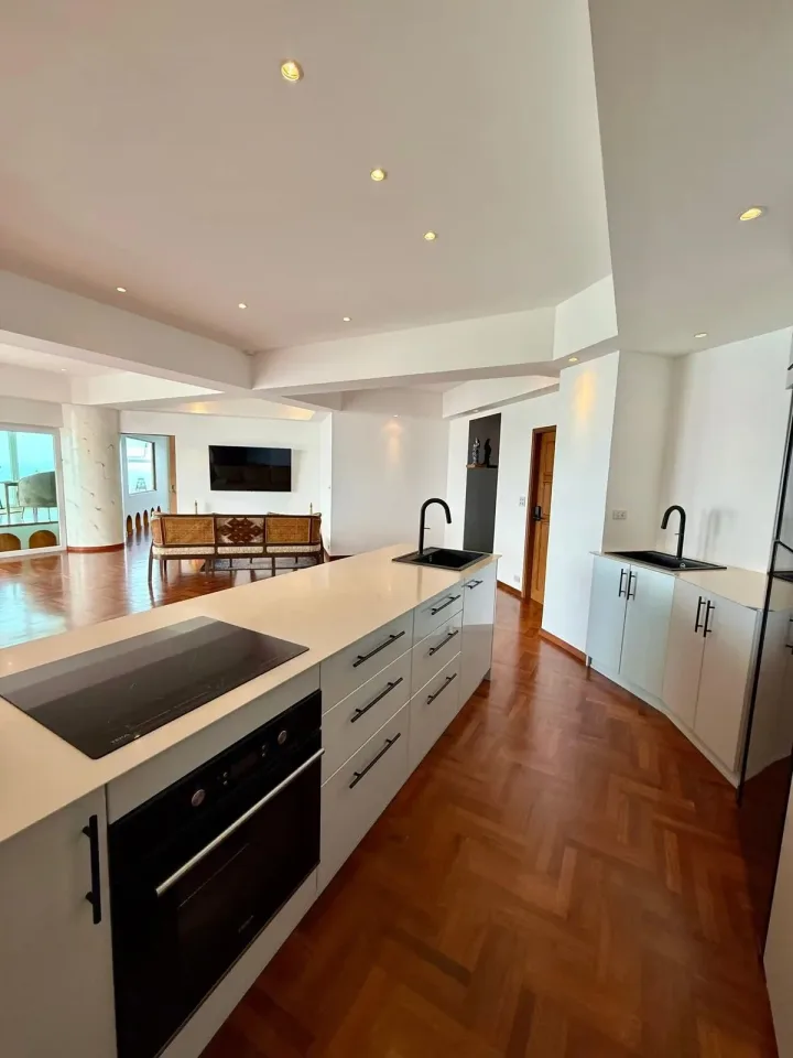 Квартира с 2 спальнями и видом на море в Park Beach Condominium, Паттайя