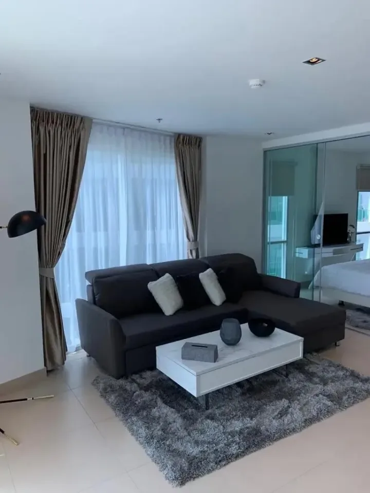 1-Bedroom Condo with Sea View at Sands Condominium, Pattaya