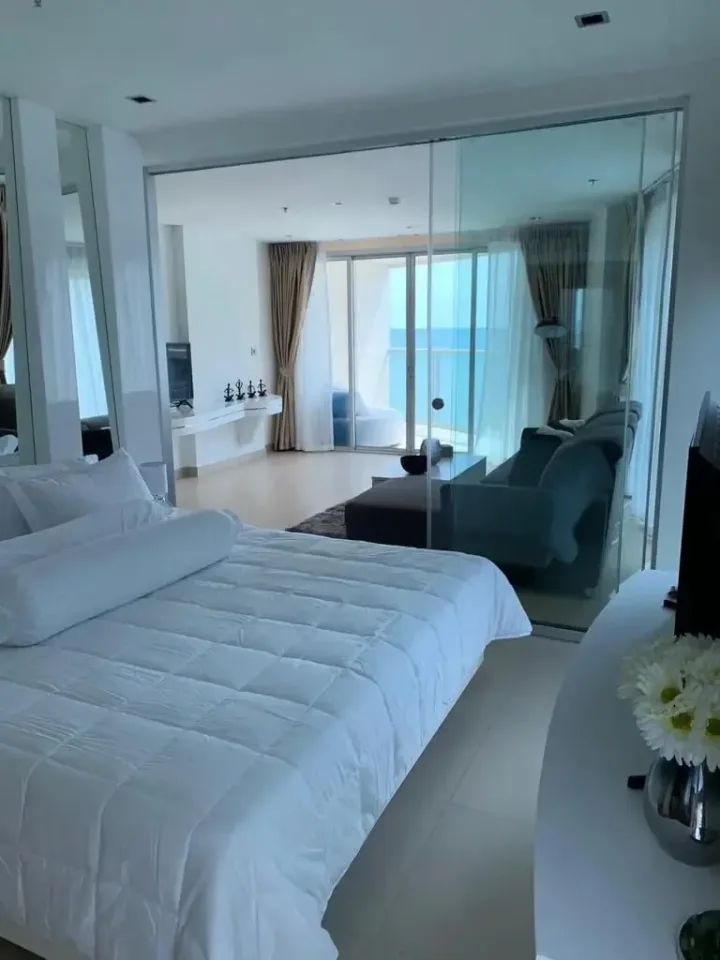 1-Bedroom Condo with Sea View at Sands Condominium, Pattaya