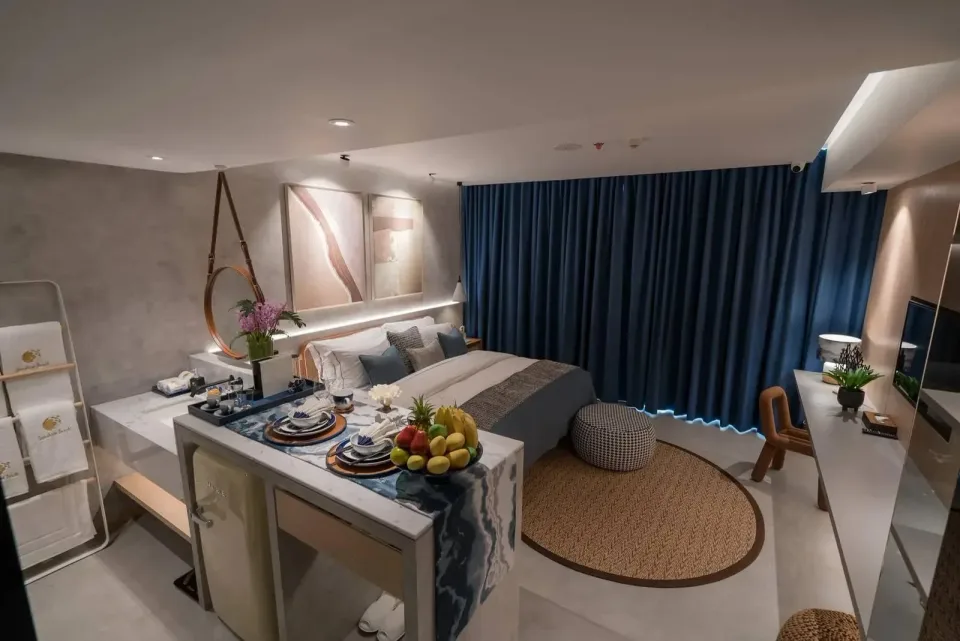 Квартира с 2 спальнями и видом на море в Sunshine Beach Resort & Residences, Пхукет