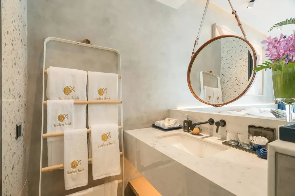 Квартира с 2 спальнями и видом на море в Sunshine Beach Resort & Residences, Пхукет