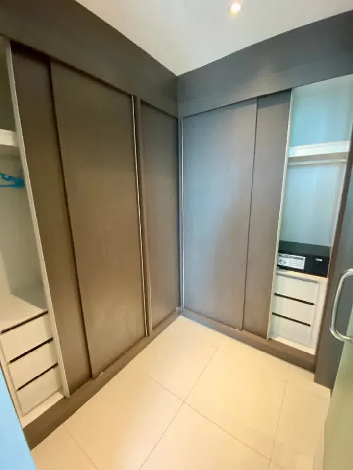 2-Bedroom Condo with City View at The Point Pratumnak, Pattaya