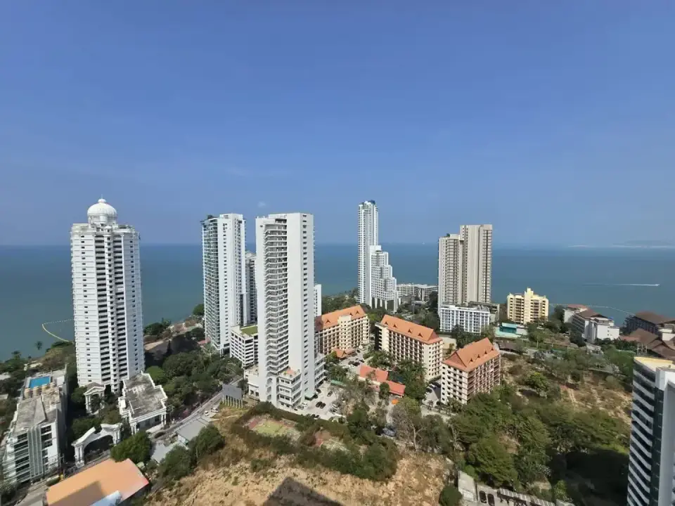 1-Bedroom Condo at The Riviera Wongamat, Pattaya