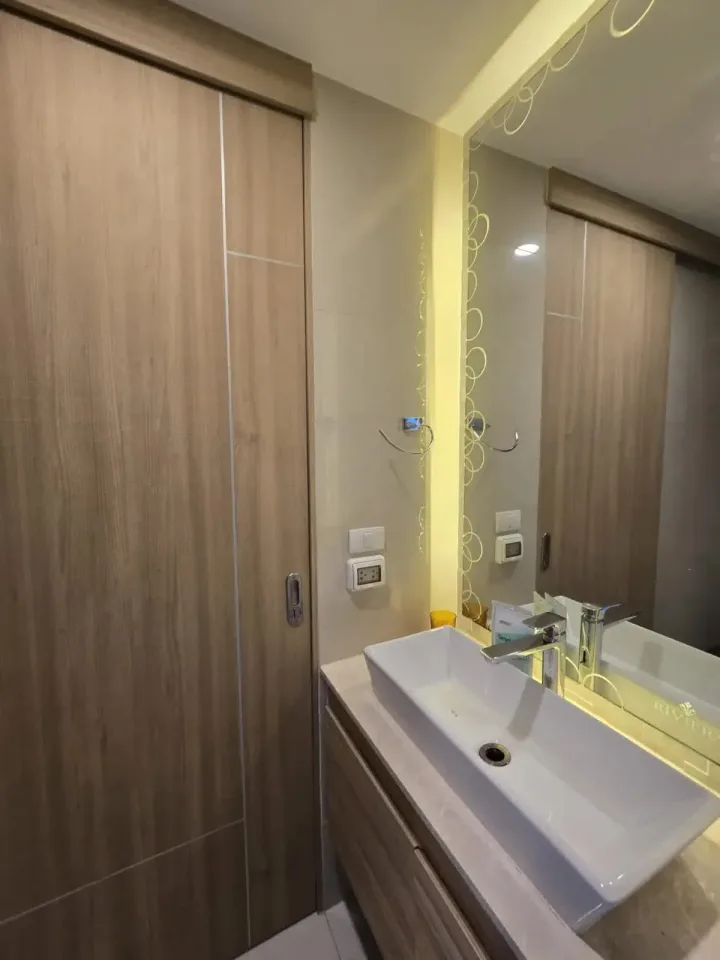 1-Bedroom Condo at The Riviera Wongamat, Pattaya