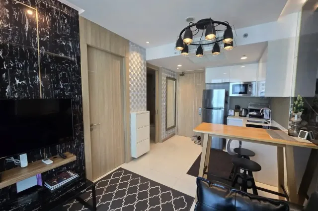 1-Bedroom Condo at The Riviera Wongamat, Pattaya