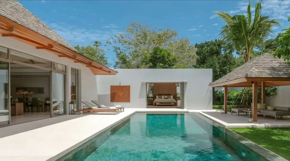 5-Bedroom Villa with Private Pool at Anchan Burgundy, Phuket
