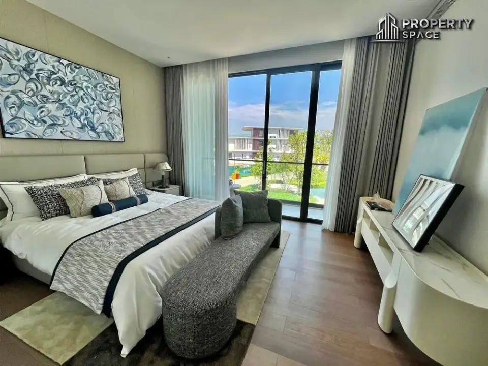 Вилла с 3 спальнями и частным бассейном в Glory Village Pattaya, Паттайя