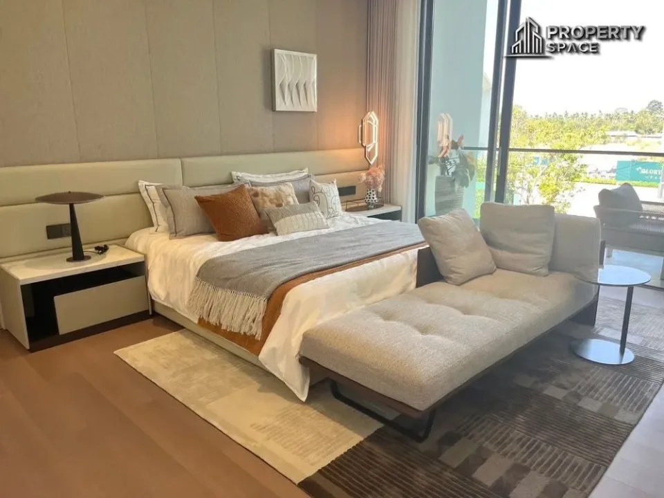 4-Bedroom Villa with Private Pool at Glory Village Pattaya, Pattaya