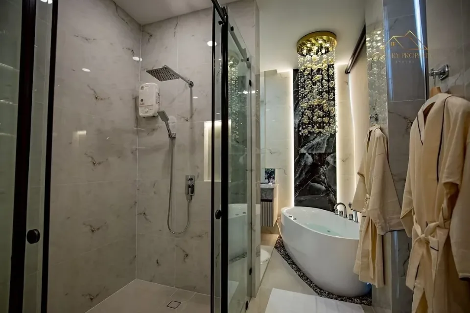 5-Bedroom Villa with Private Pool at Harmony Hills Villas Pattaya, Pattaya