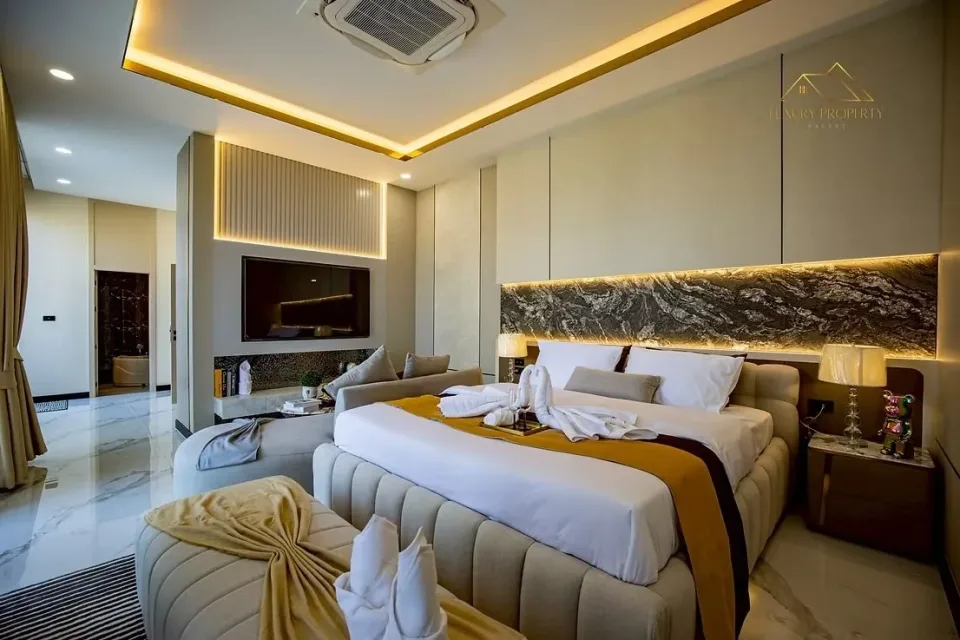 5-Bedroom Villa with Private Pool at Harmony Hills Villas Pattaya, Pattaya